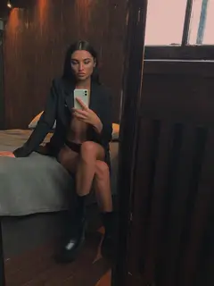 Albinolar Paris şehrinde eskort