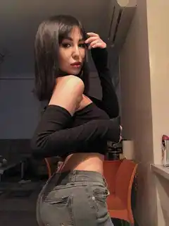 Alsu escort in Paris
