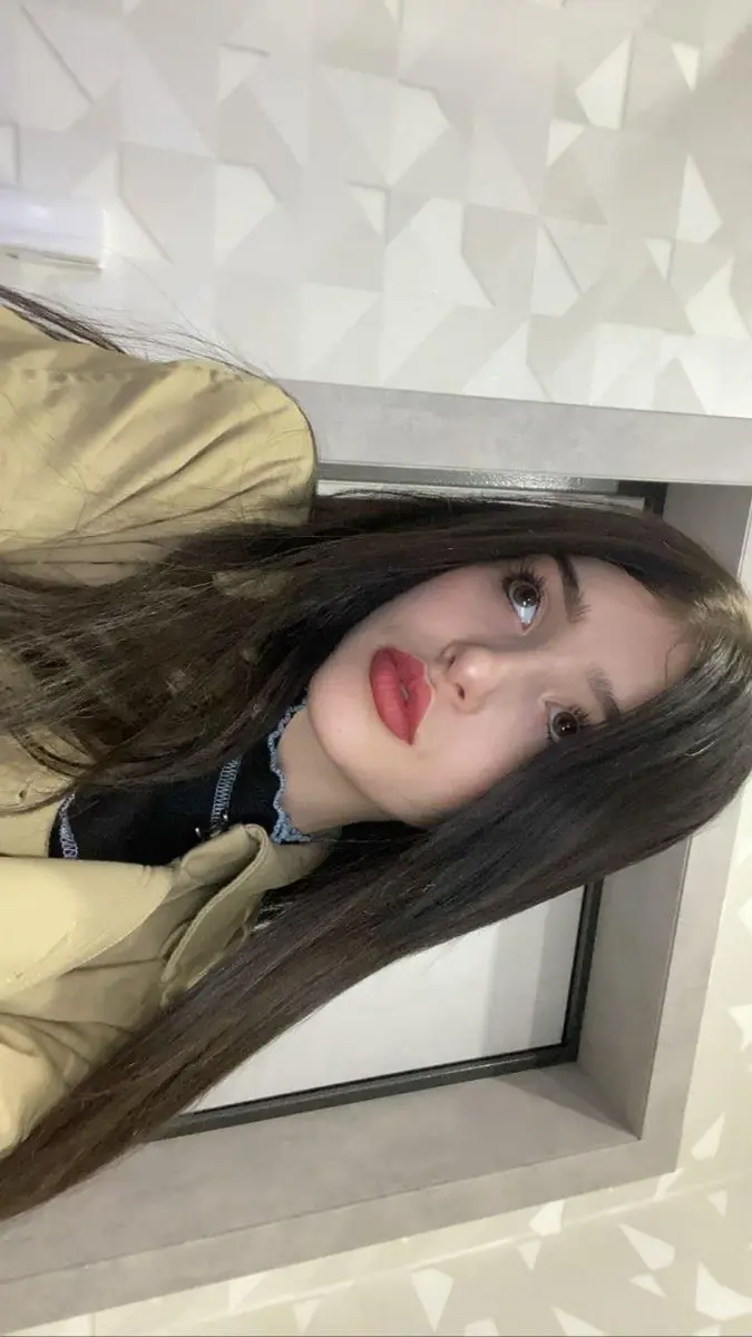 Disha escort in Paris