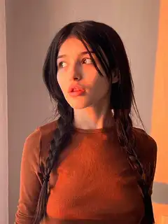 Disha escort in Paris