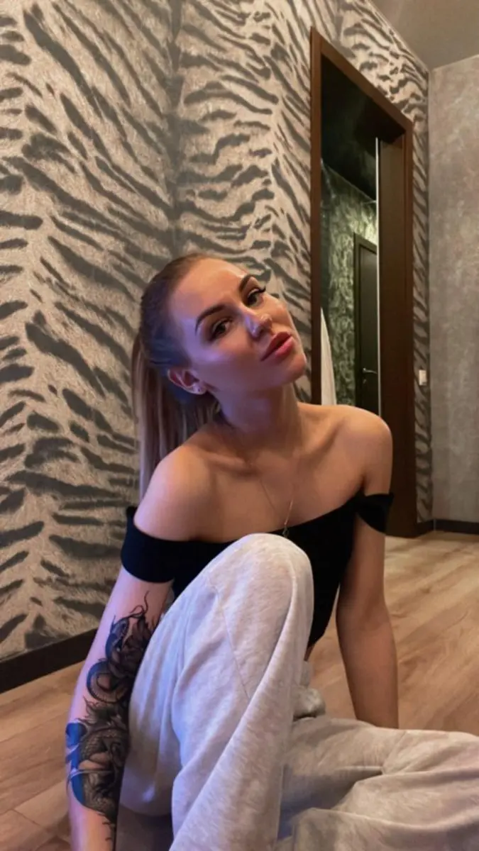 Elza escort à Paris