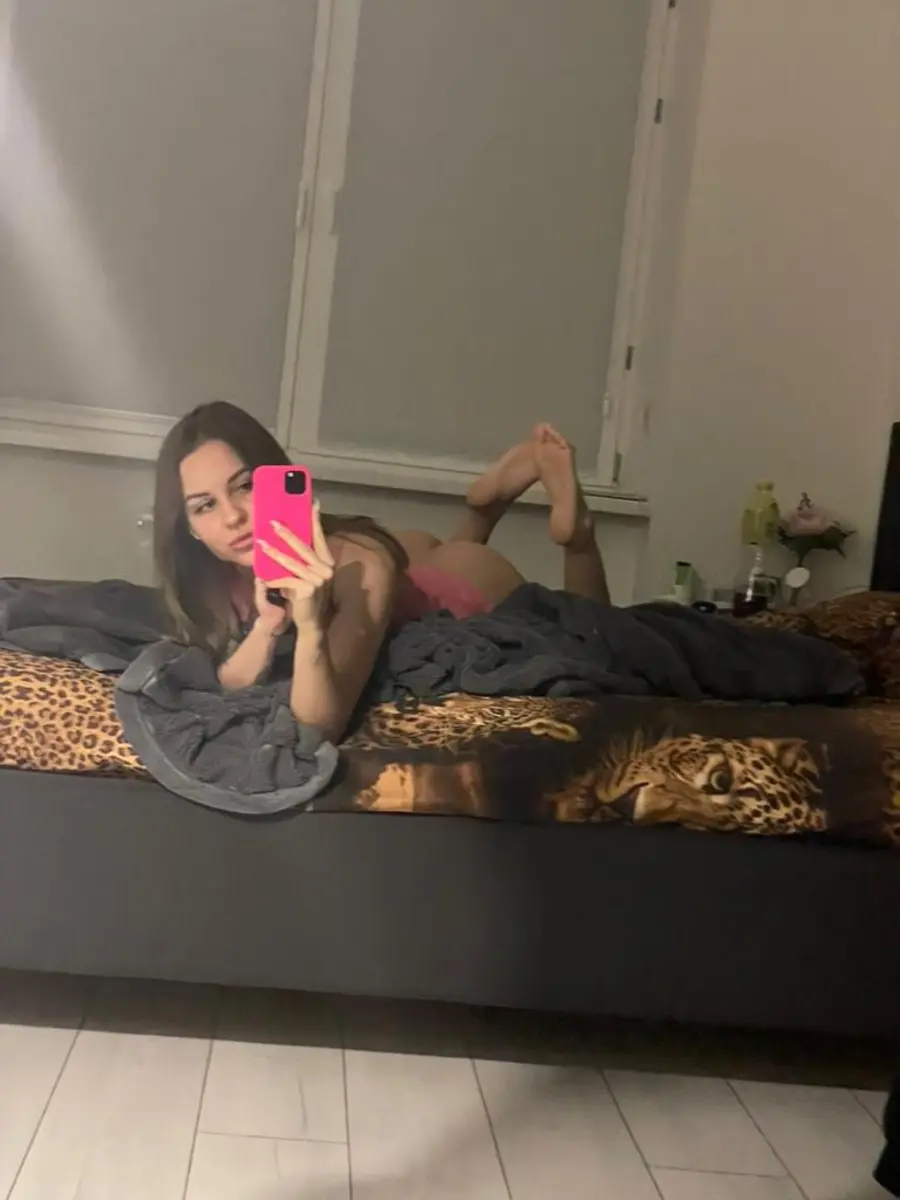 Elza escort à Paris