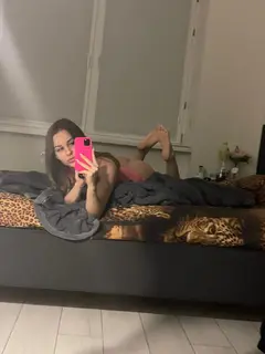 Elza escort à Paris