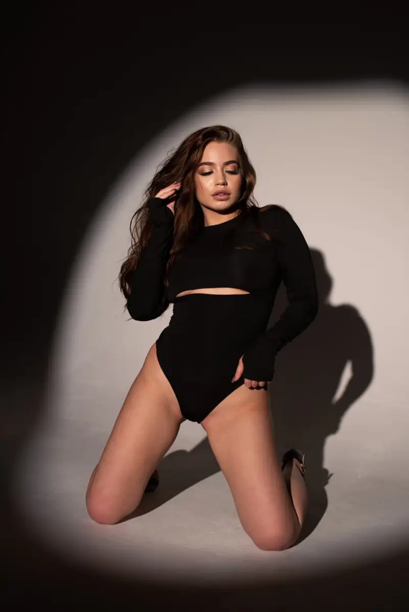 Emily escort à Paris