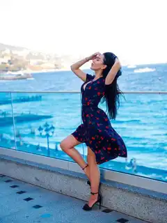 Eva escort in Paris