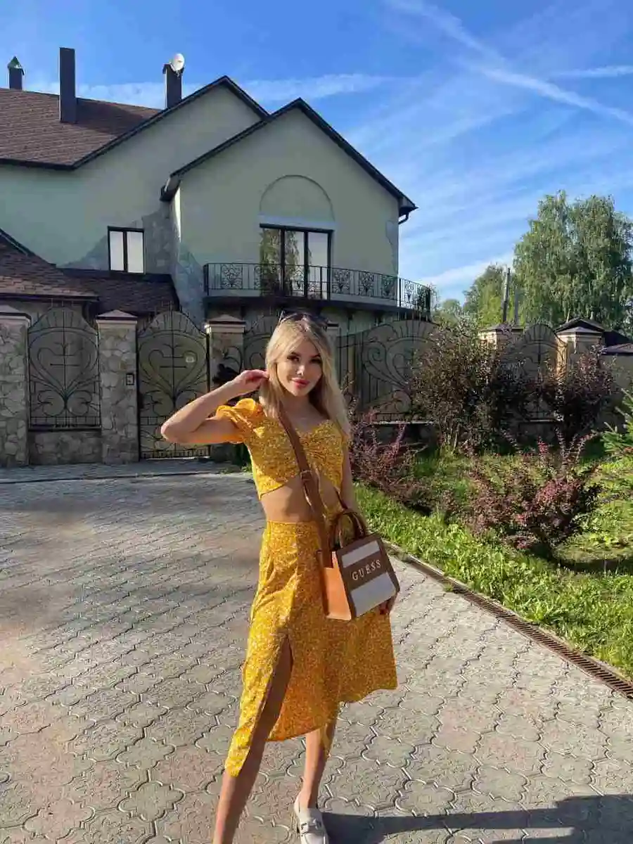 Kornelia escort in Paris