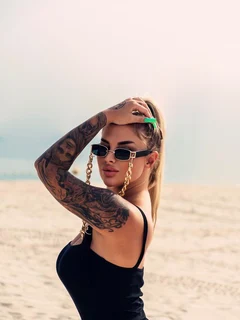 Mila escort in Paris