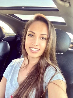 Natalia escort in Paris